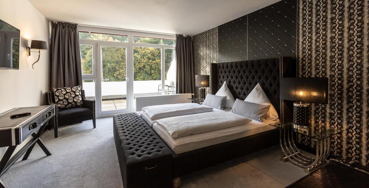 Hotel Luisenpark 巴特贝格匝本 外观 照片