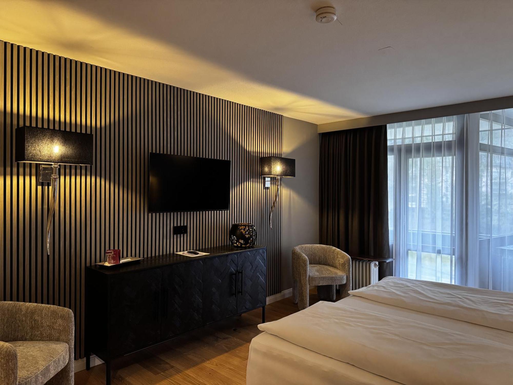 Hotel Luisenpark 巴特贝格匝本 外观 照片