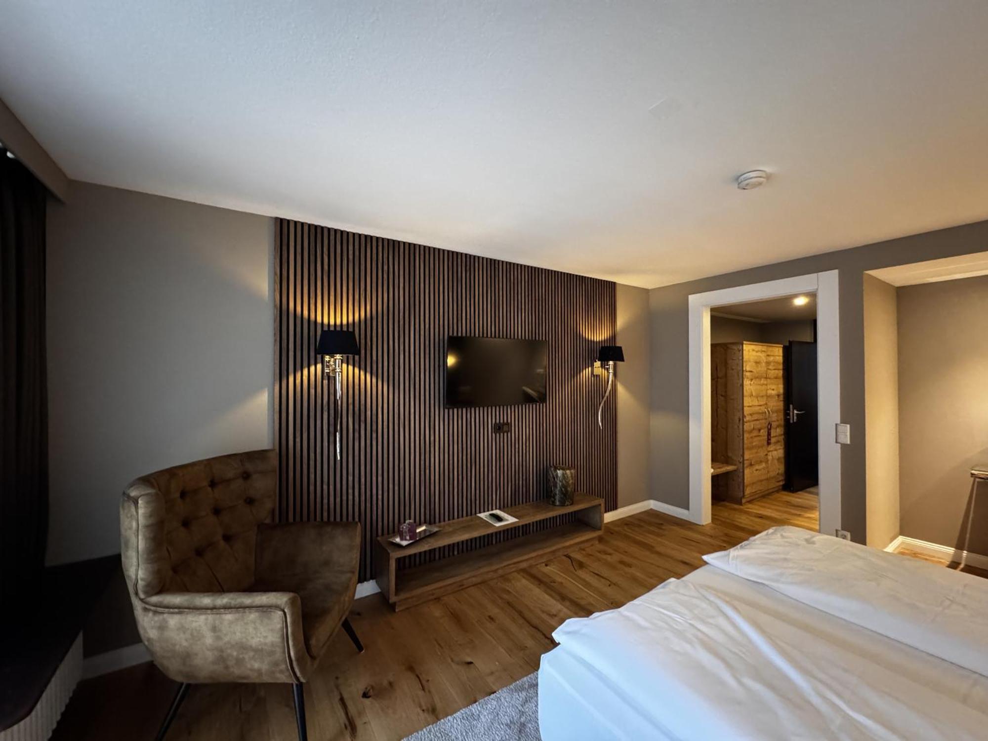 Hotel Luisenpark 巴特贝格匝本 外观 照片